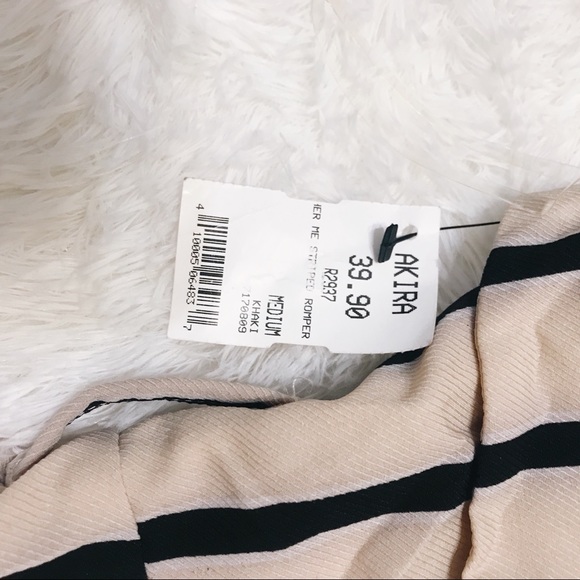 AKIRA Stripped Romper Size M - Picture 3 of 5